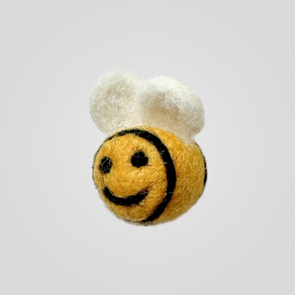 Aveva Little Hangings Bee