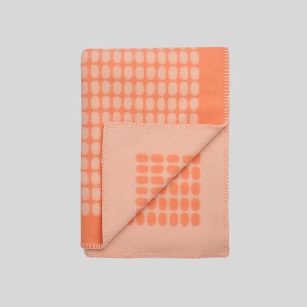 Palette Coral Throw