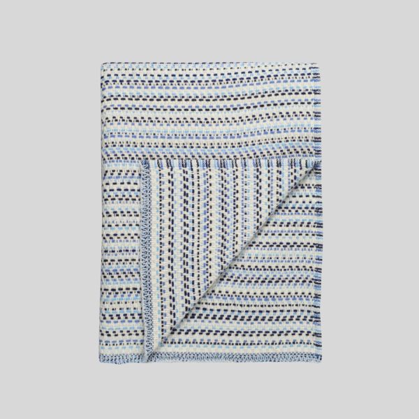 Juli Blues Throw