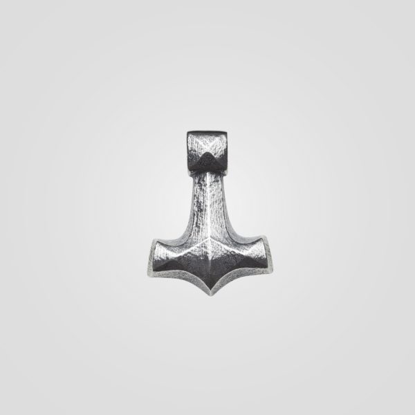 Anheng Naglfar, Medium