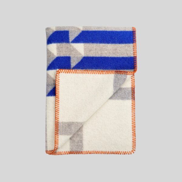 Kvam Blue Throw