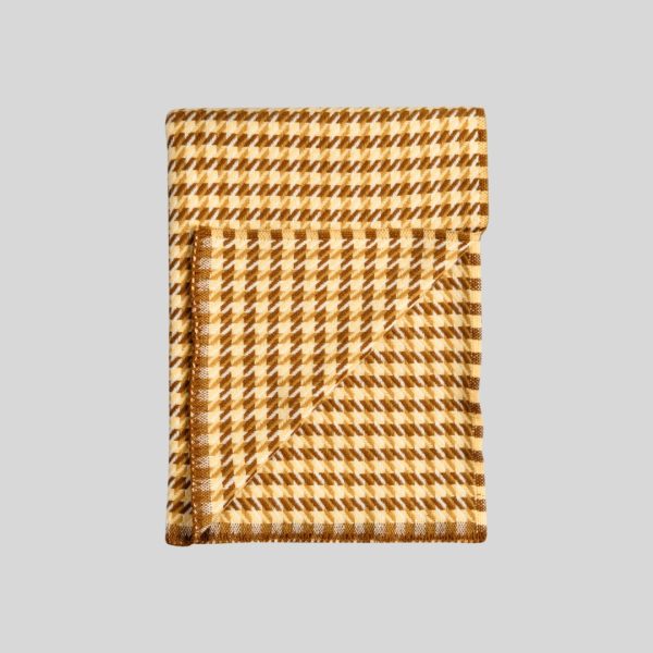 Mimi Pale Lemon Throw